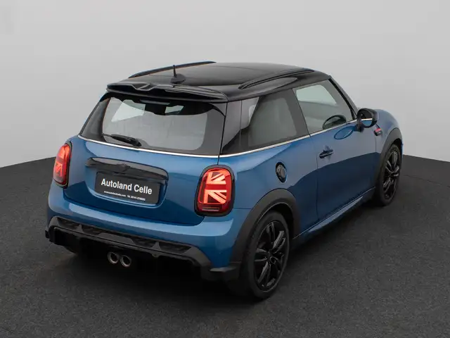 Mini Hatch view 7