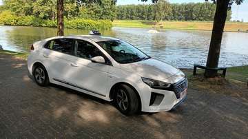 HEV 1.6 GDi Executive ISG DCT