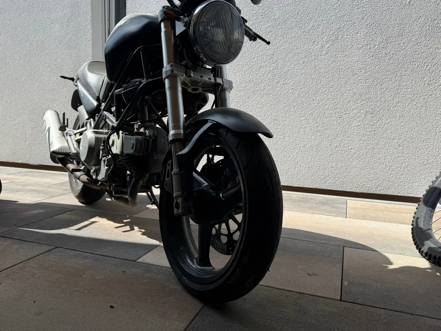 Ducati Monster 600 Dark Edition Noir - 1