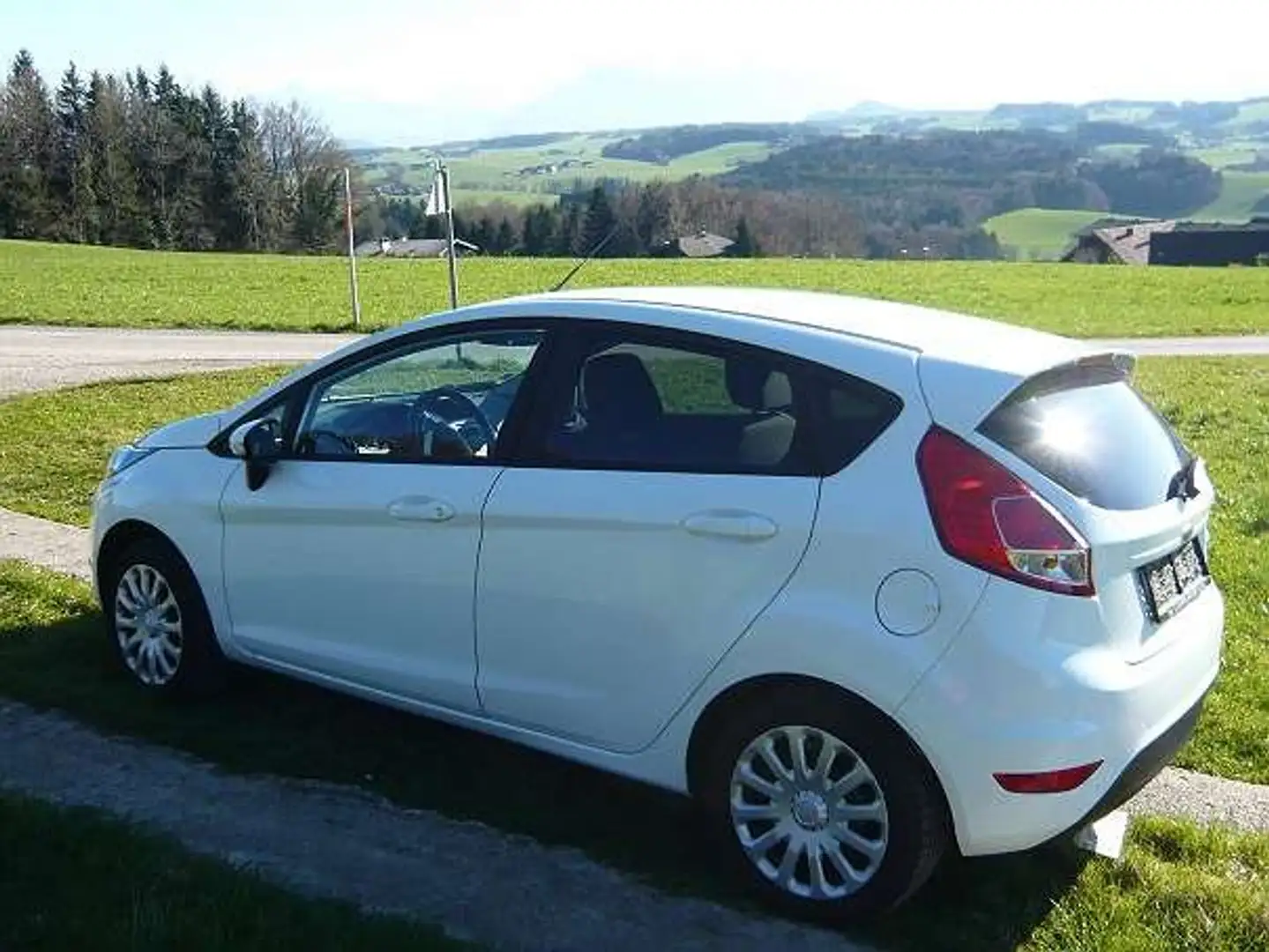 Ford Fiesta Fiesta Trend 1,0 Start/Stop Trend Start/Stop Weiß - 1