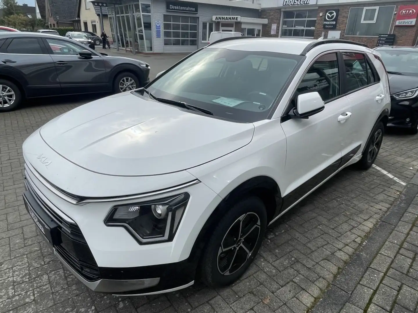 Kia Niro 1.6 GDI HEV 2WD OPF Aut. Vision (SG2) Blanc - 2