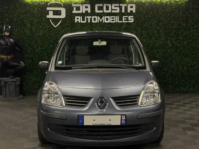 Renault Modus view 4