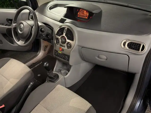 Renault Modus view 14