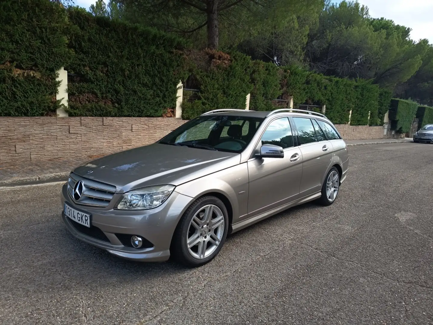 Mercedes-Benz C 220 Estate 220CDI Avantgarde Aut. Marrón - 1