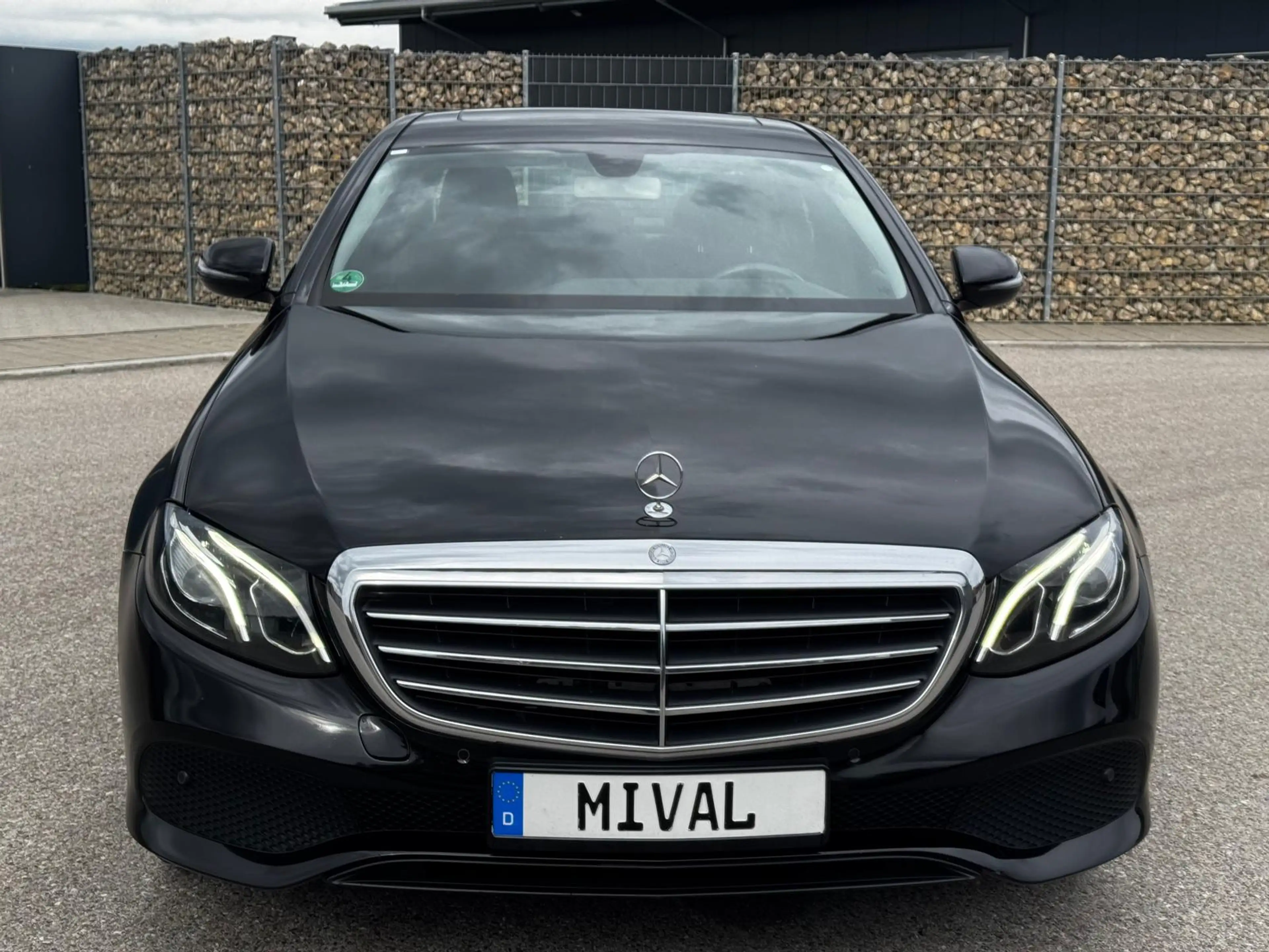 Mercedes-Benz E 200 LED/el.Sitze/Kamera/Navi/Sitzheizung — photo 2