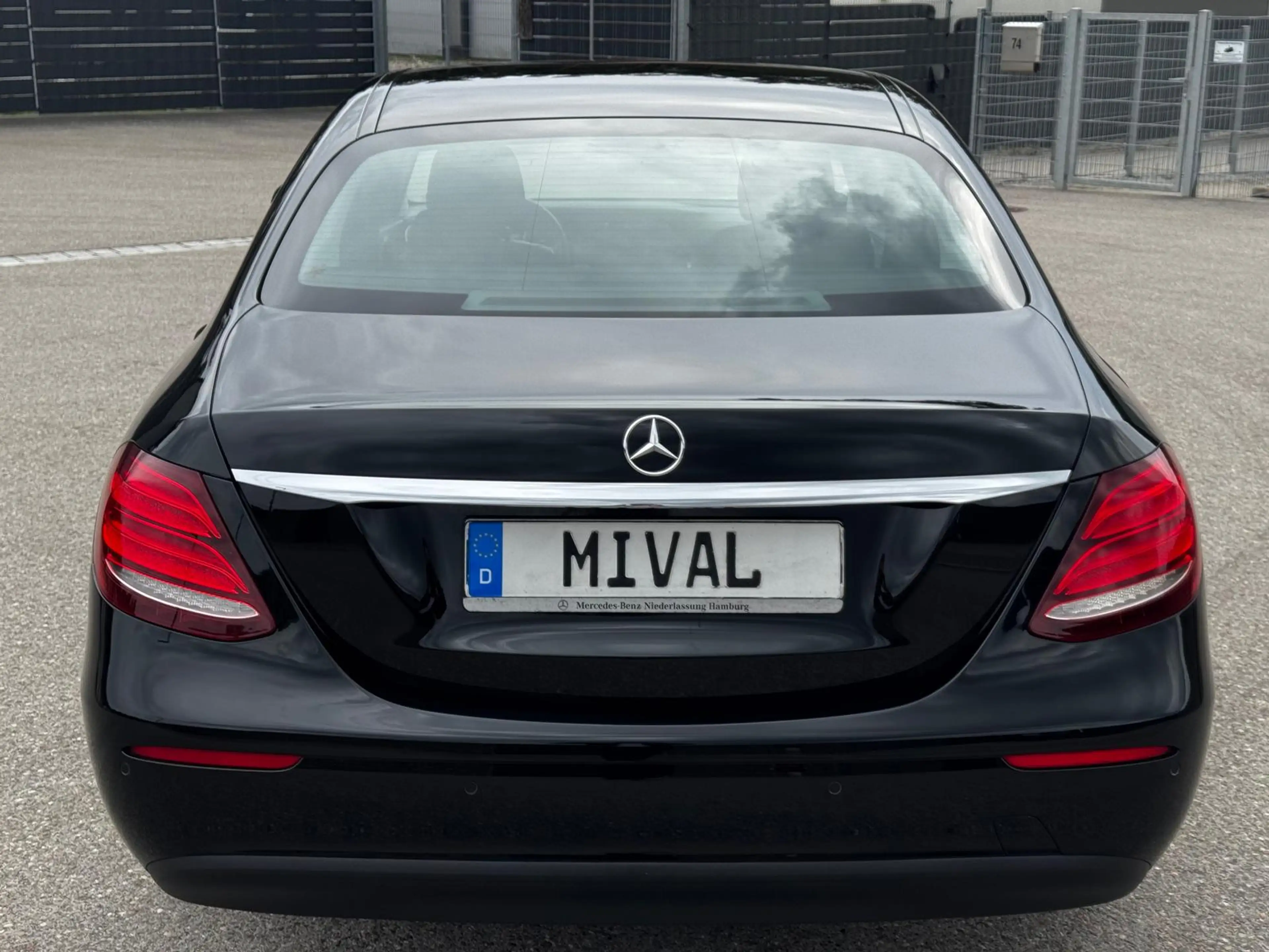 Mercedes-Benz E 200 LED/el.Sitze/Kamera/Navi/Sitzheizung — photo 6