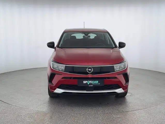 Opel Grandland view 2