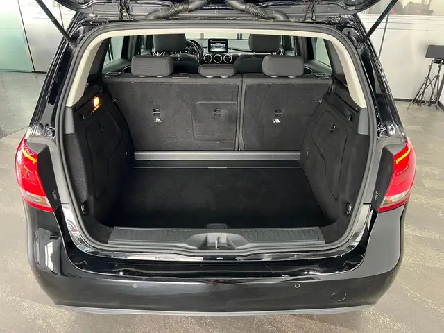 Mercedes-Benz B Class view 15
