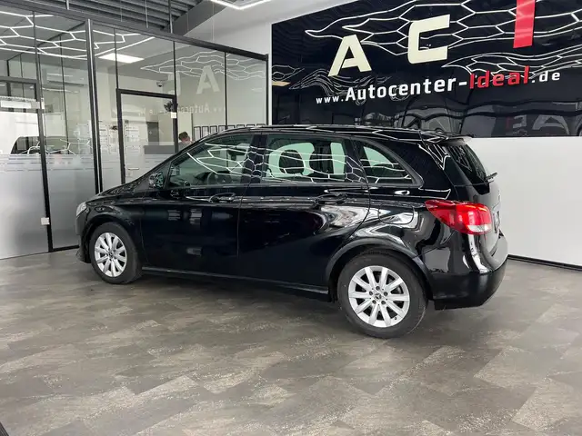 Mercedes-Benz B Class view 8