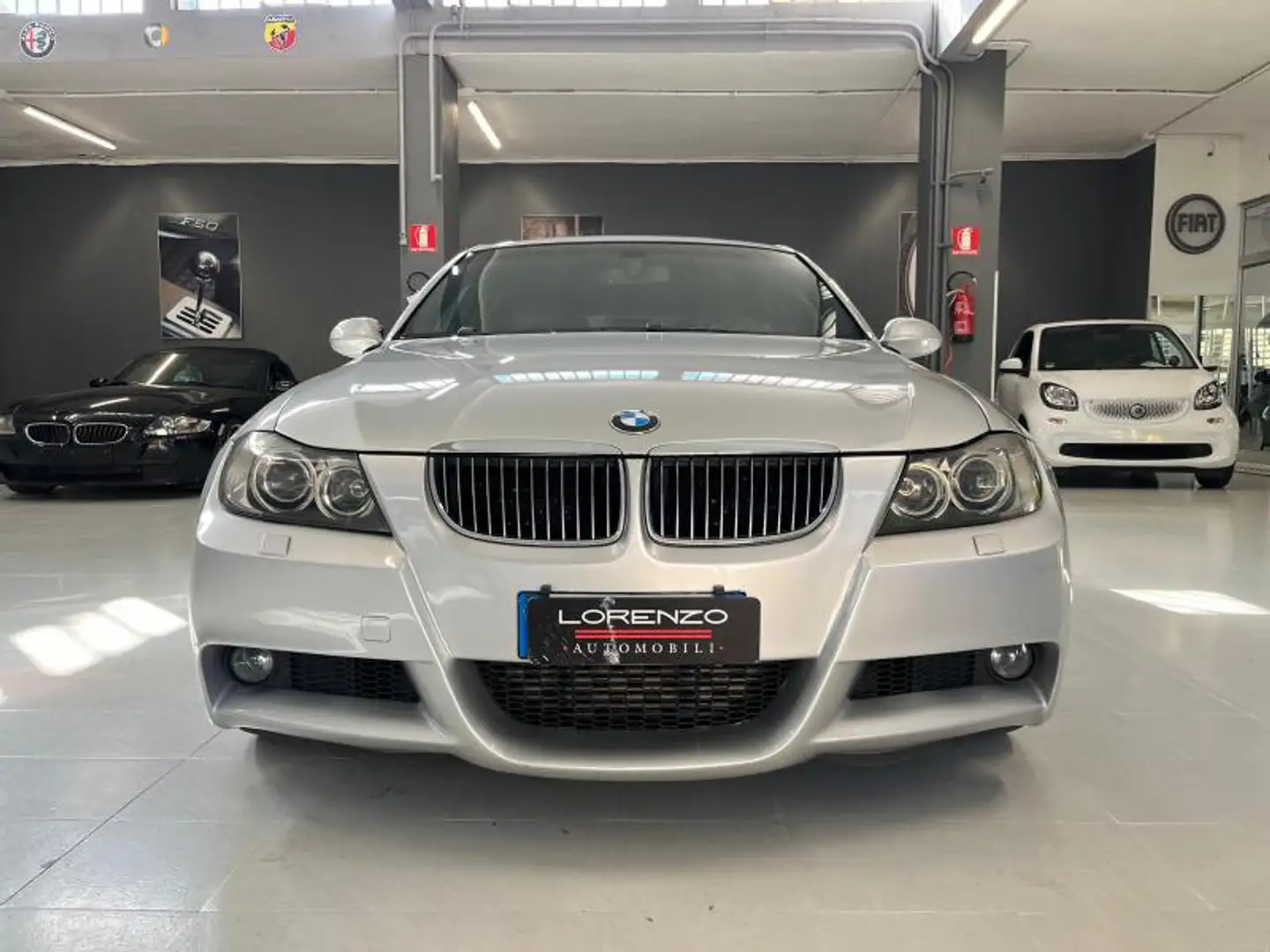 BMW 335 d Touring Msport auto Grau - 2