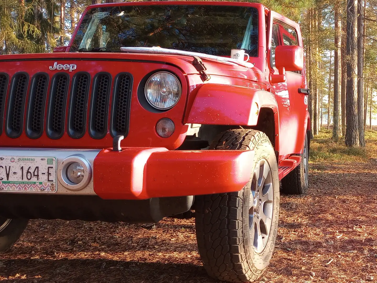 Jeep Wrangler Wrangler V6 3.6 Pentastar 284 Unlimited Sahara A Rouge - 1