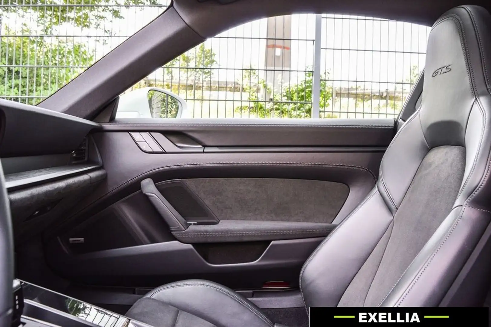 Porsche 992 992 CARRERA GTS 480cv MALUS INCLUS Bianco - 2