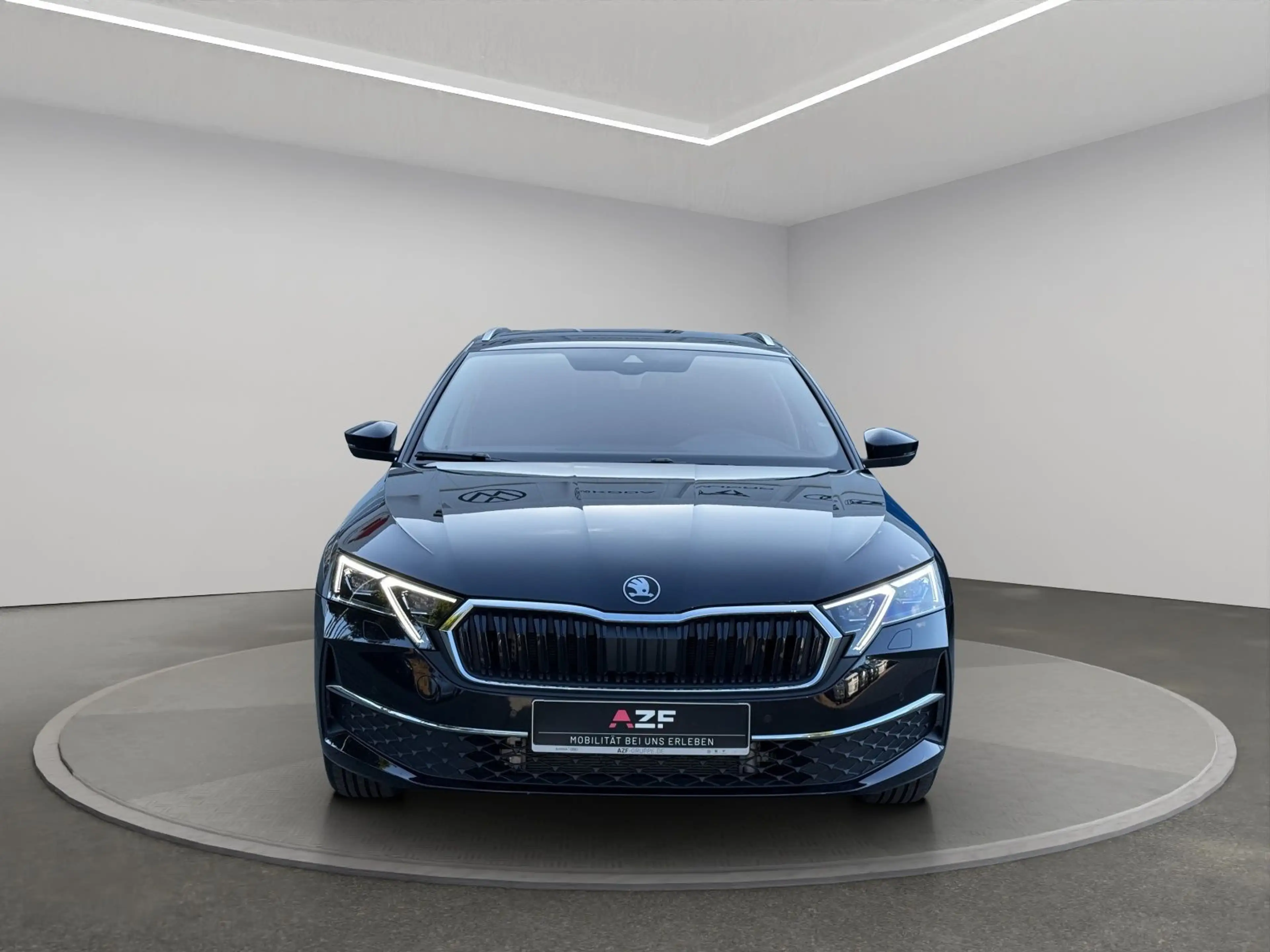 Skoda Octavia Combi 1.5 TSI mHEV DSG Selection NAVI+MA — photo 6