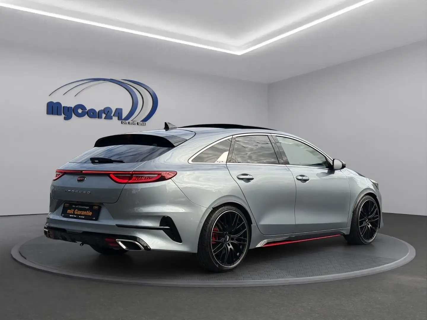 Kia ProCeed / pro_cee'd ProCeed 1.6 GT-Line I Autom.I Pano I Garantie Silber - 2