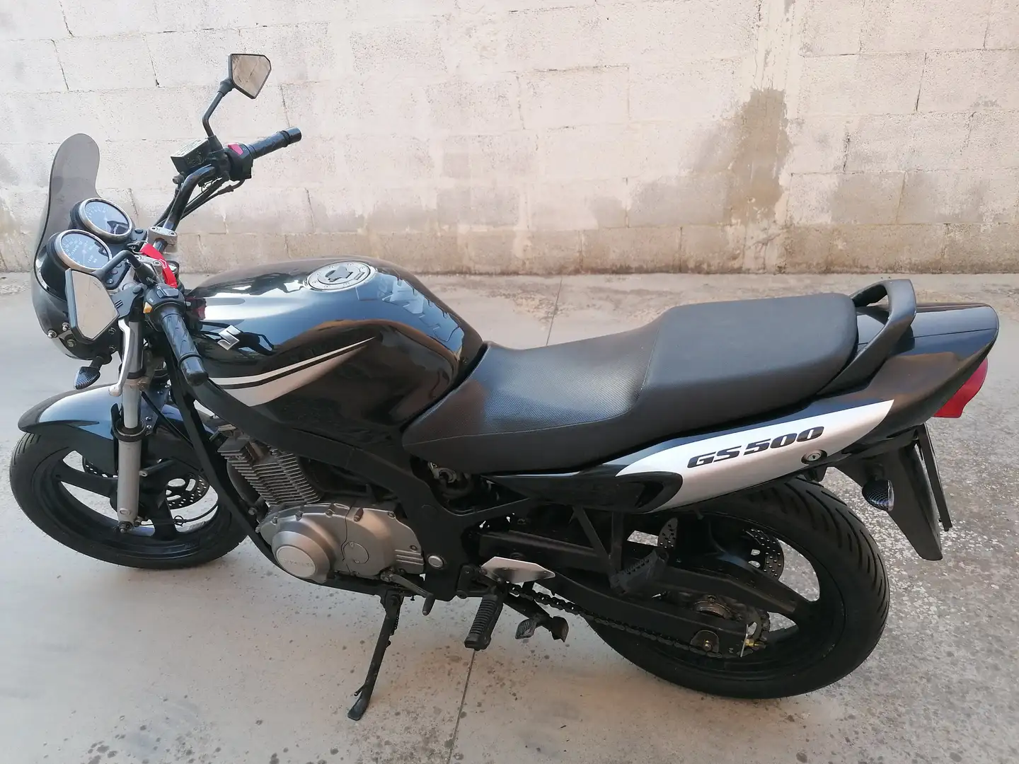 Suzuki GS 500 E Fekete - 2