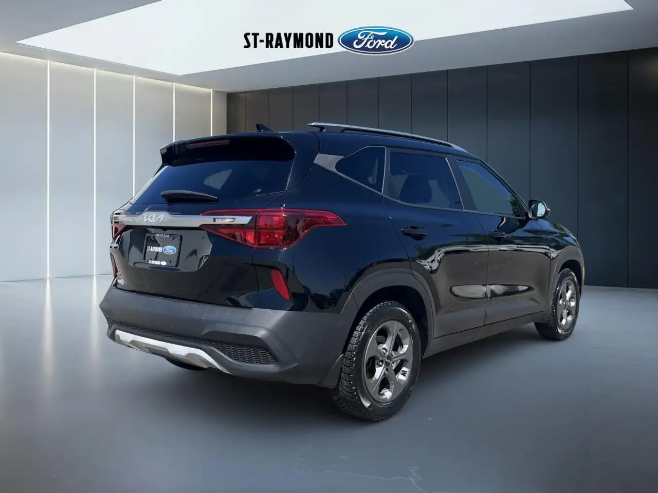 Kia Seltos photo Kia Seltos