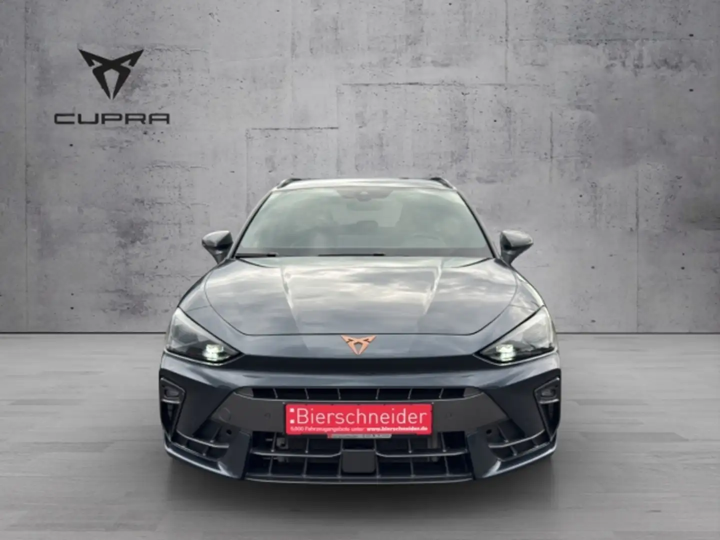 CUPRA Leon Sp. 1.5 eTSI DSG INTELLIGENT DRIVE eHECK Grau - 2