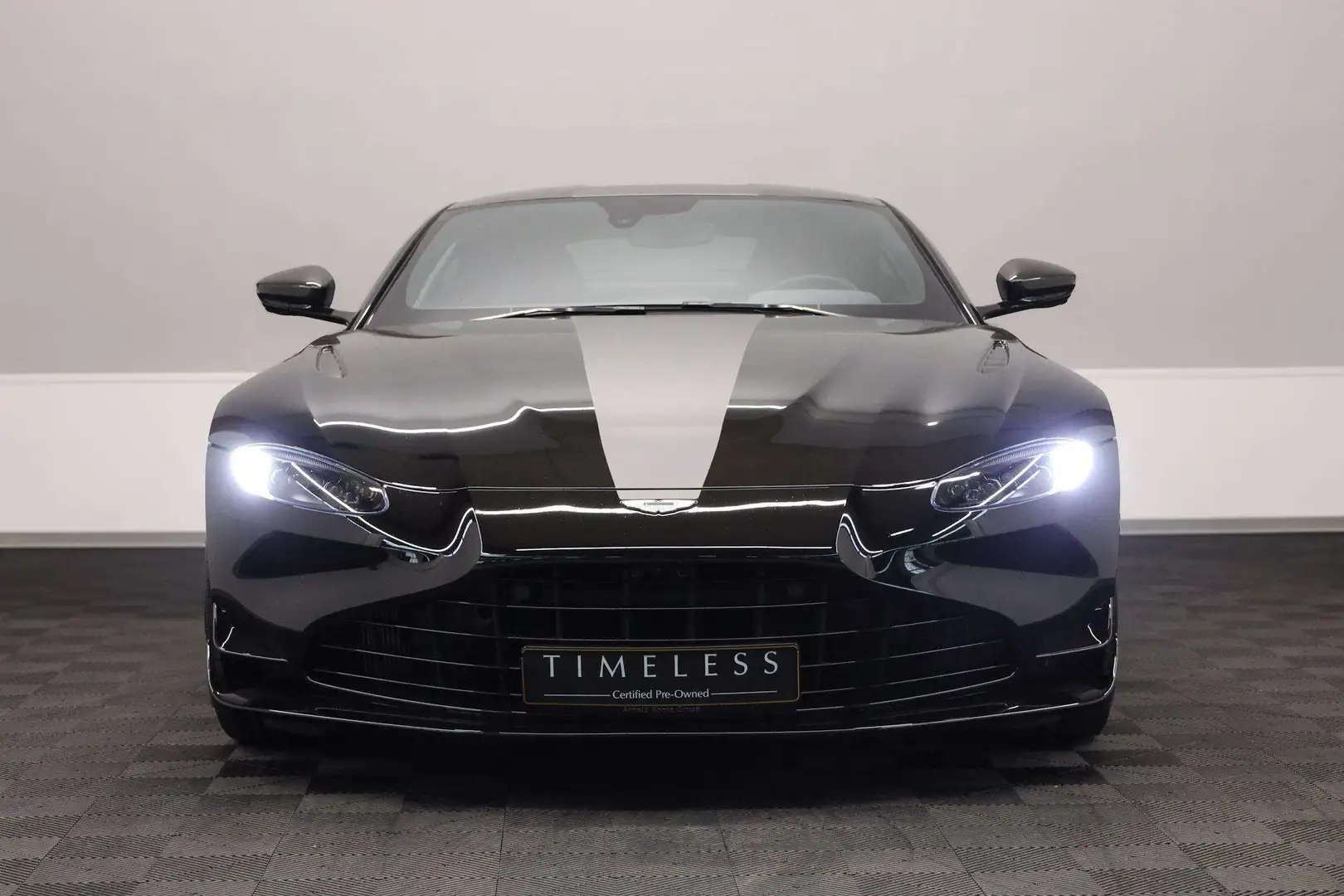 Aston Martin Vantage F1 Edition Negro - 2