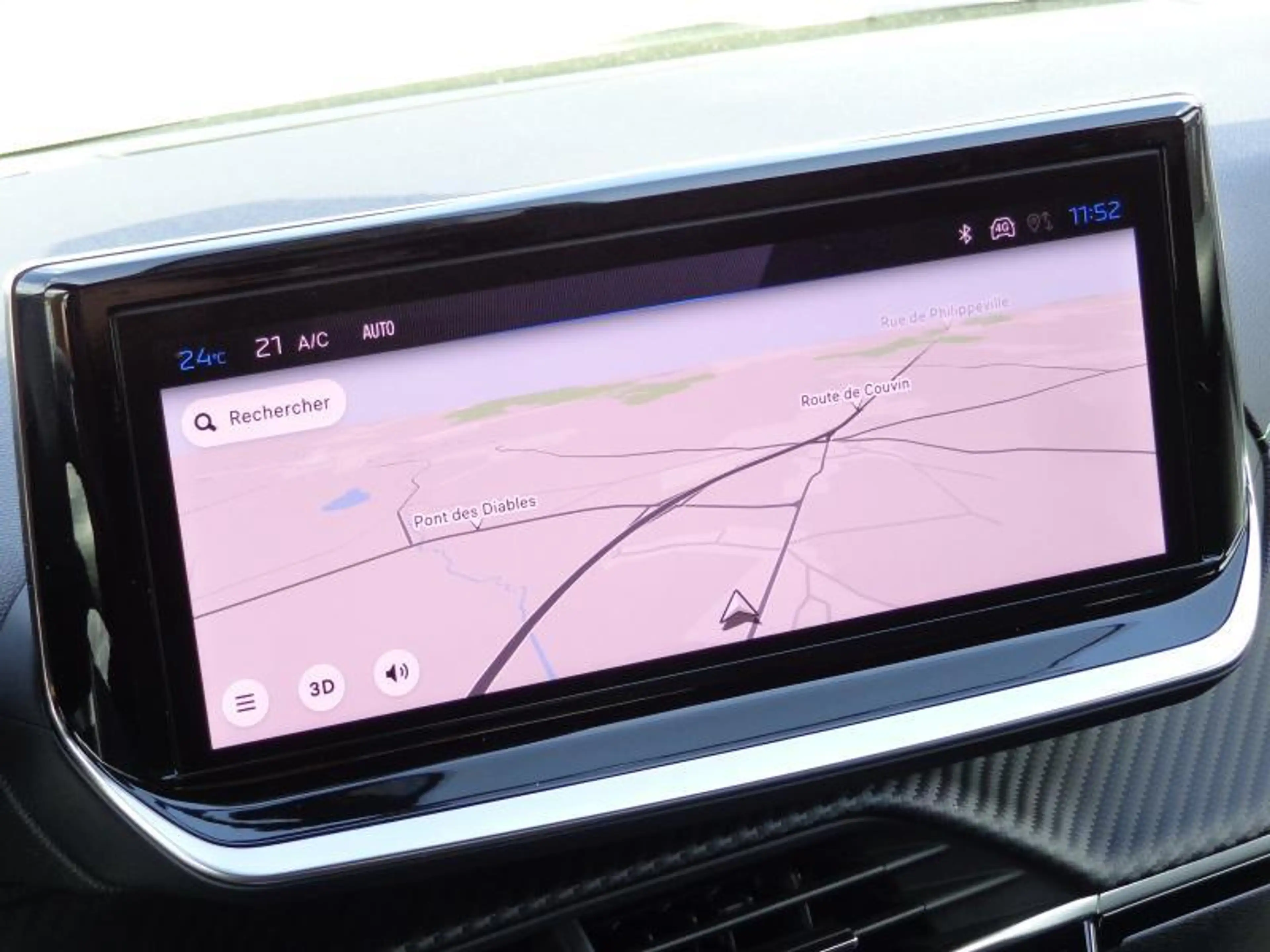 Peugeot 208 MHEV 208 GT 1.2 e-DCS6 - Caméra 360° — photo 6