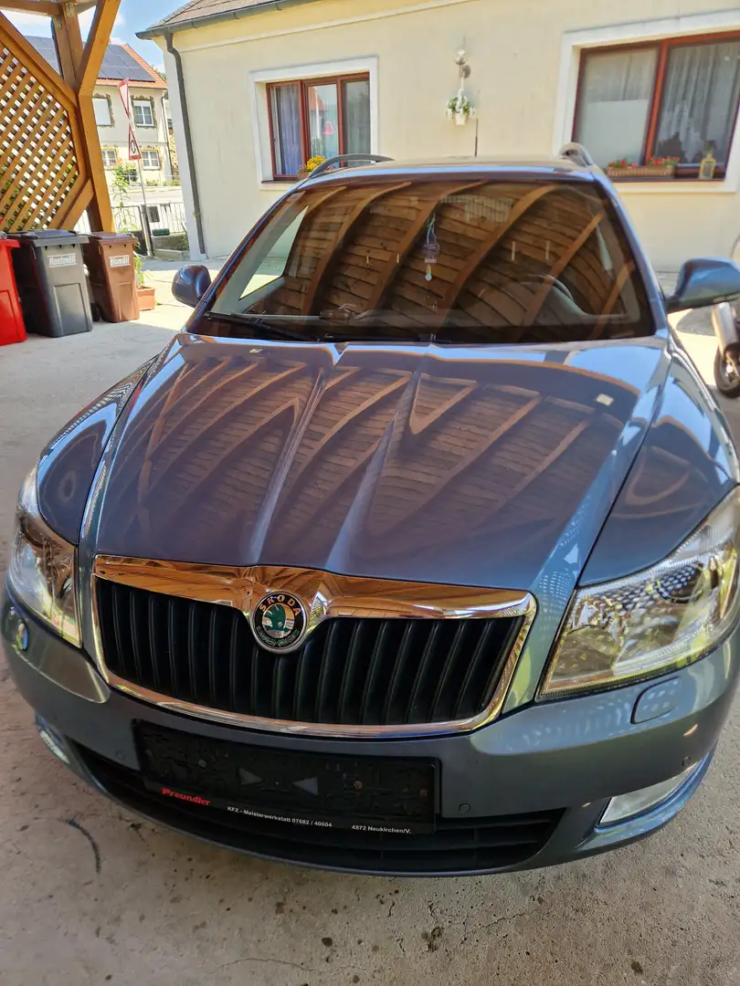 Skoda Octavia Octavia Combi 1,4 TSI Elegance DSG Elegance Blau - 1