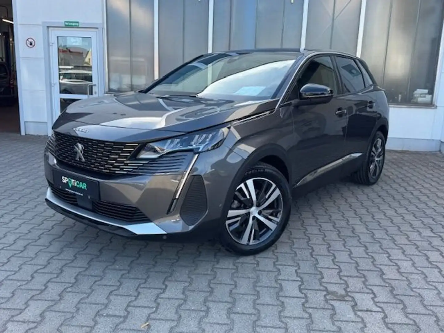 Peugeot 3008 PureTech 130 S&S GPF Allure Pack Grau - 1