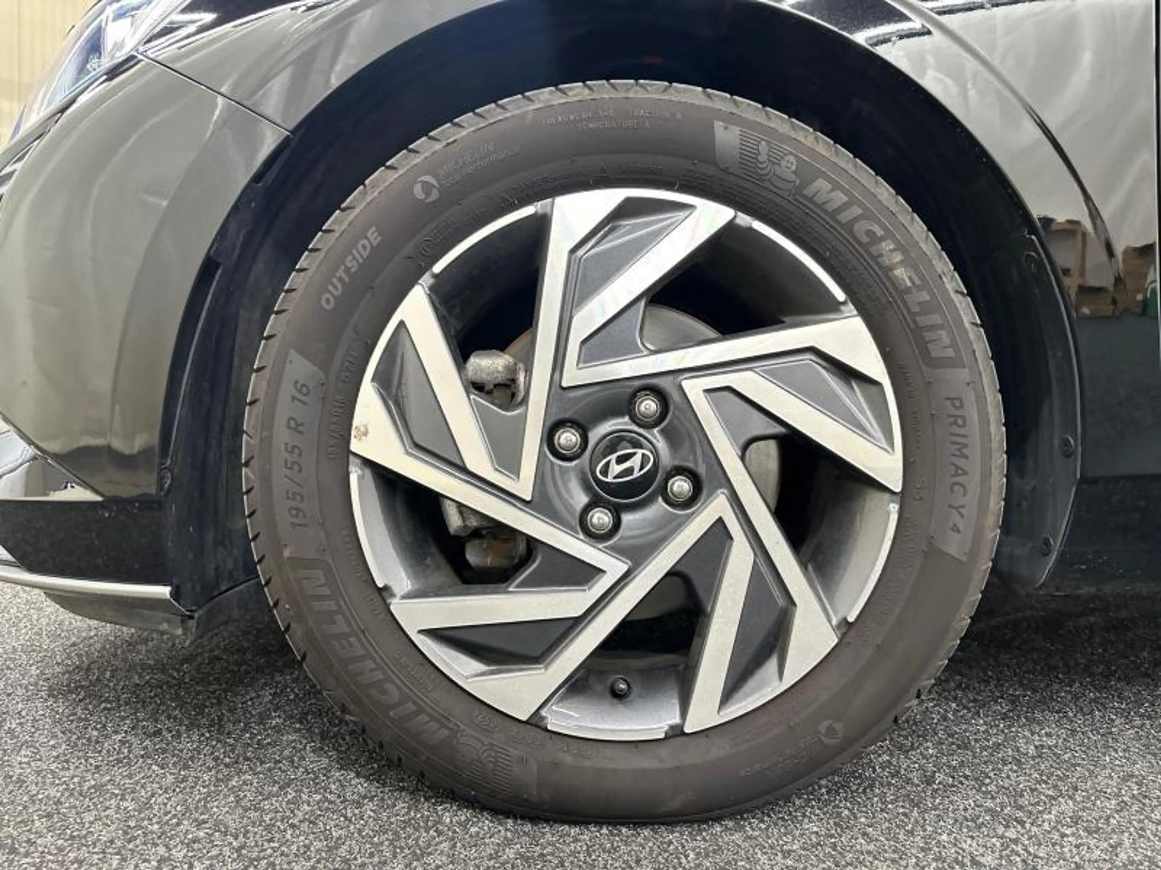 Hyundai i20 AT Comfort | winter pack — photo 15