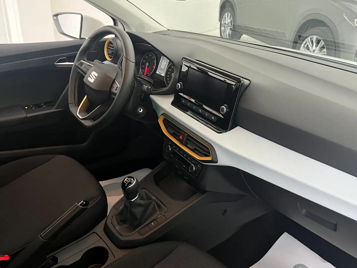 SEAT Ibiza 1.0 TSI S&S Style XM 110 Blanco - 2