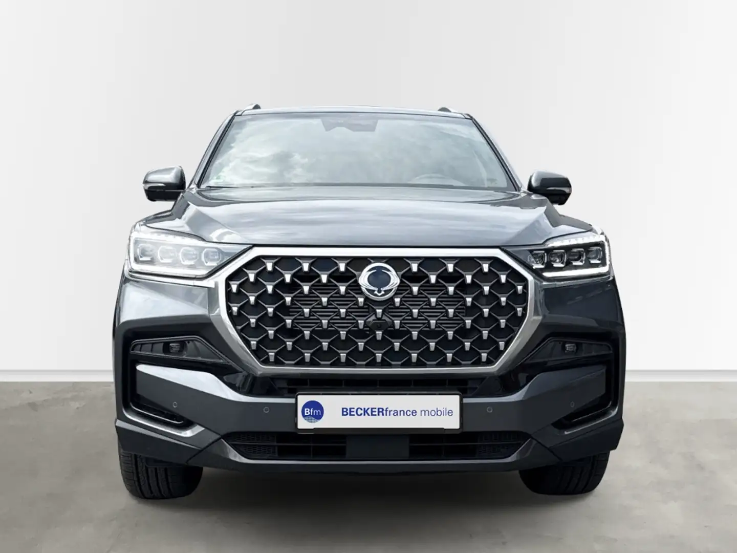 SsangYong Rexton Sapphire 4x4 2.2e-XDi  Motor 0km Elegance SHD Navi Gri - 2