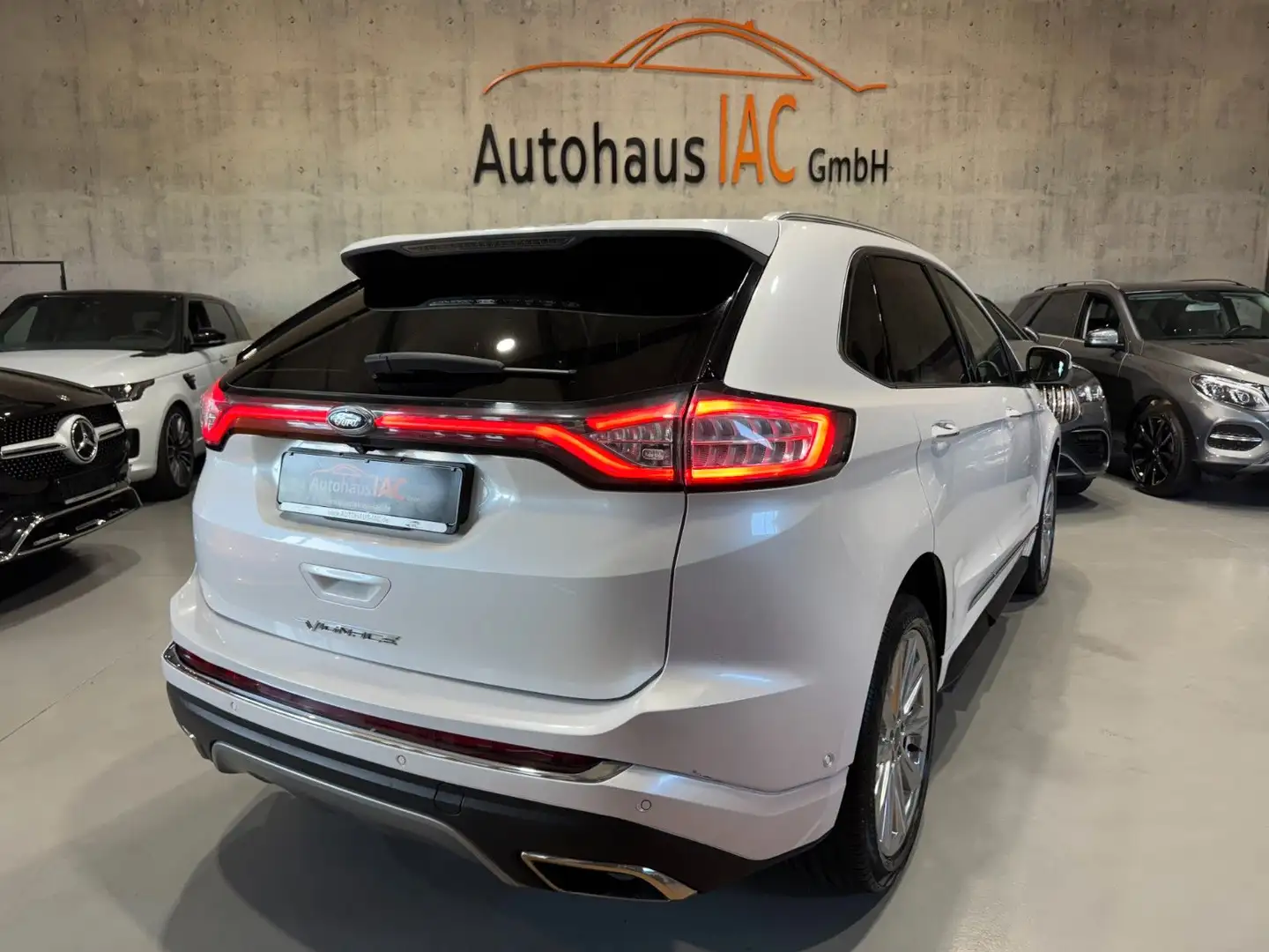 Ford Edge Vignale 4x4/LRH/SBL/SHZ/NAVI/LED/BI-XENON Weiß - 2