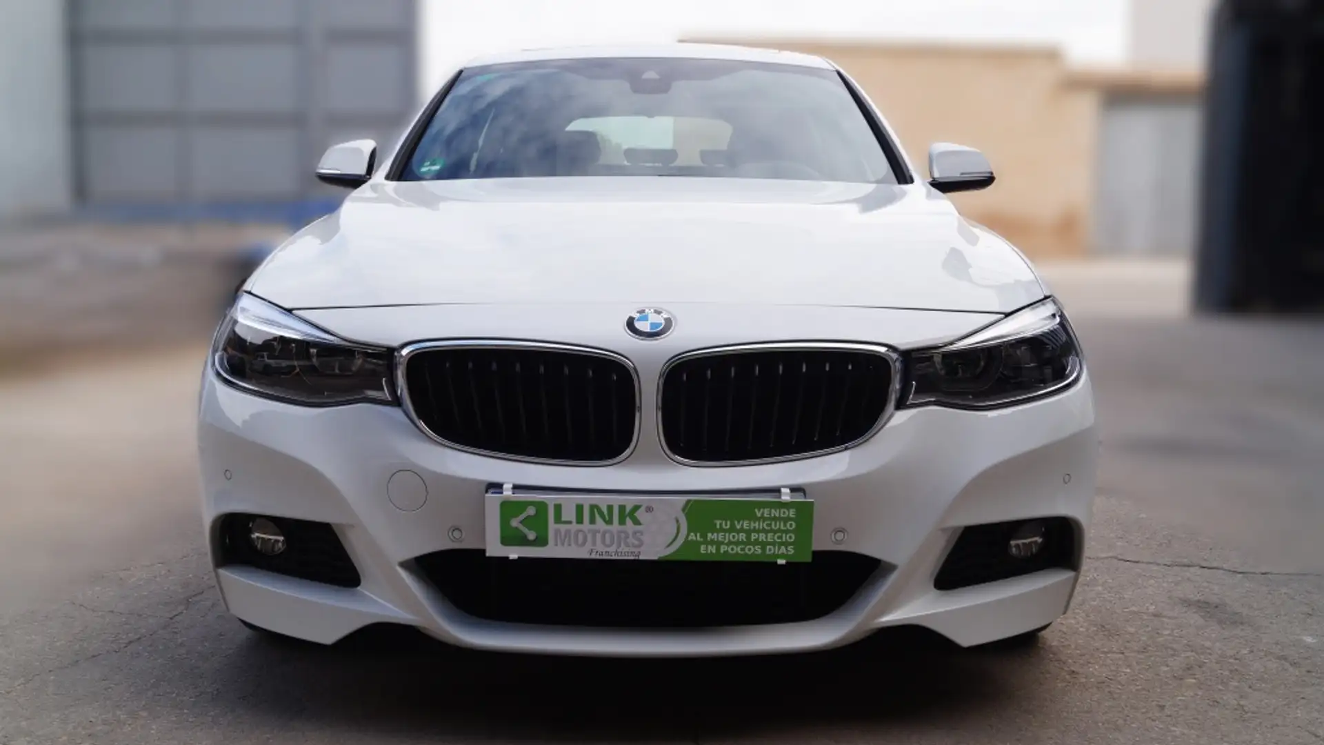 BMW 220 220dA Gran Tourer xDrive Blanc - 2