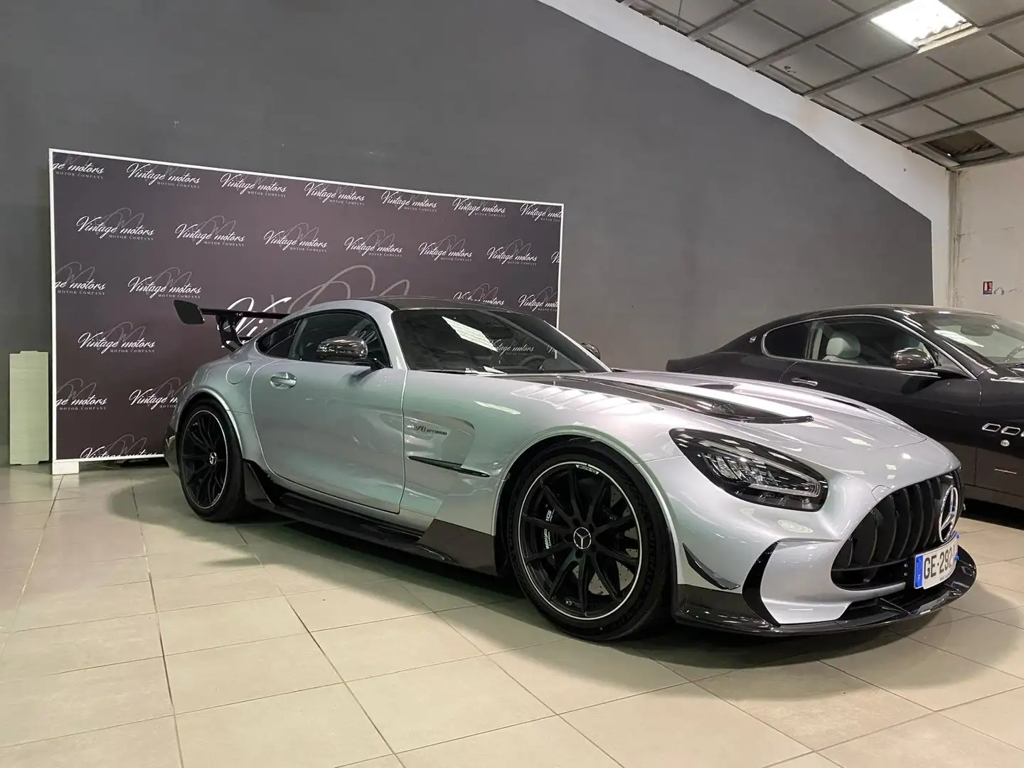 Mercedes-Benz AMG GT Black Series Argent - 2