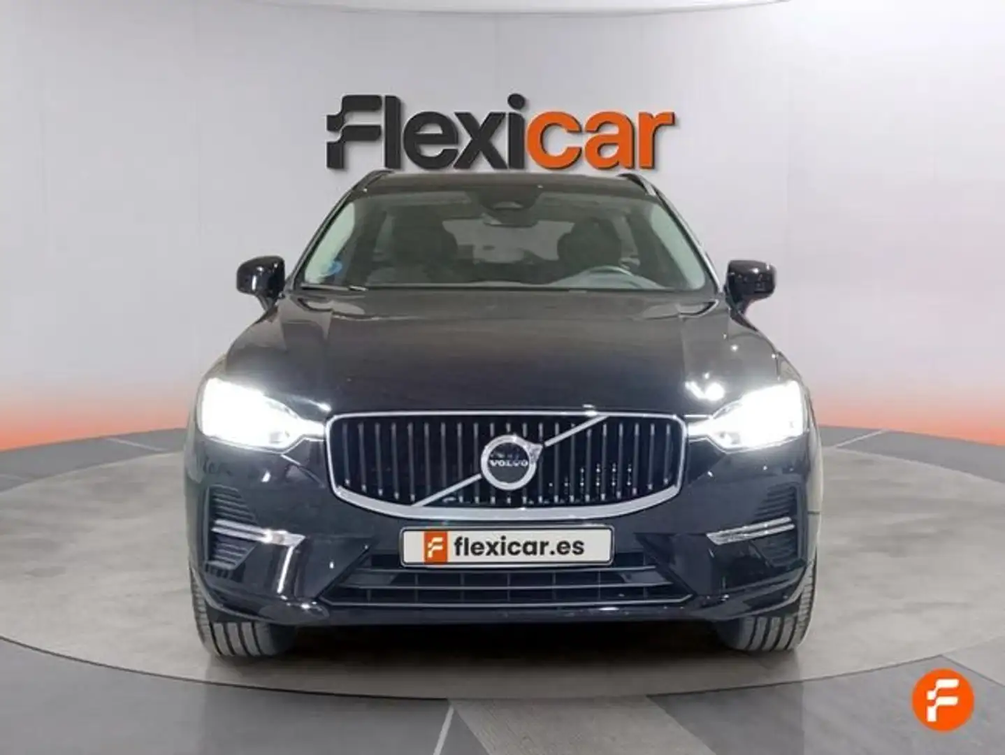 Volvo XC60 2.0 B5 G AWD Core Auto Negro - 2