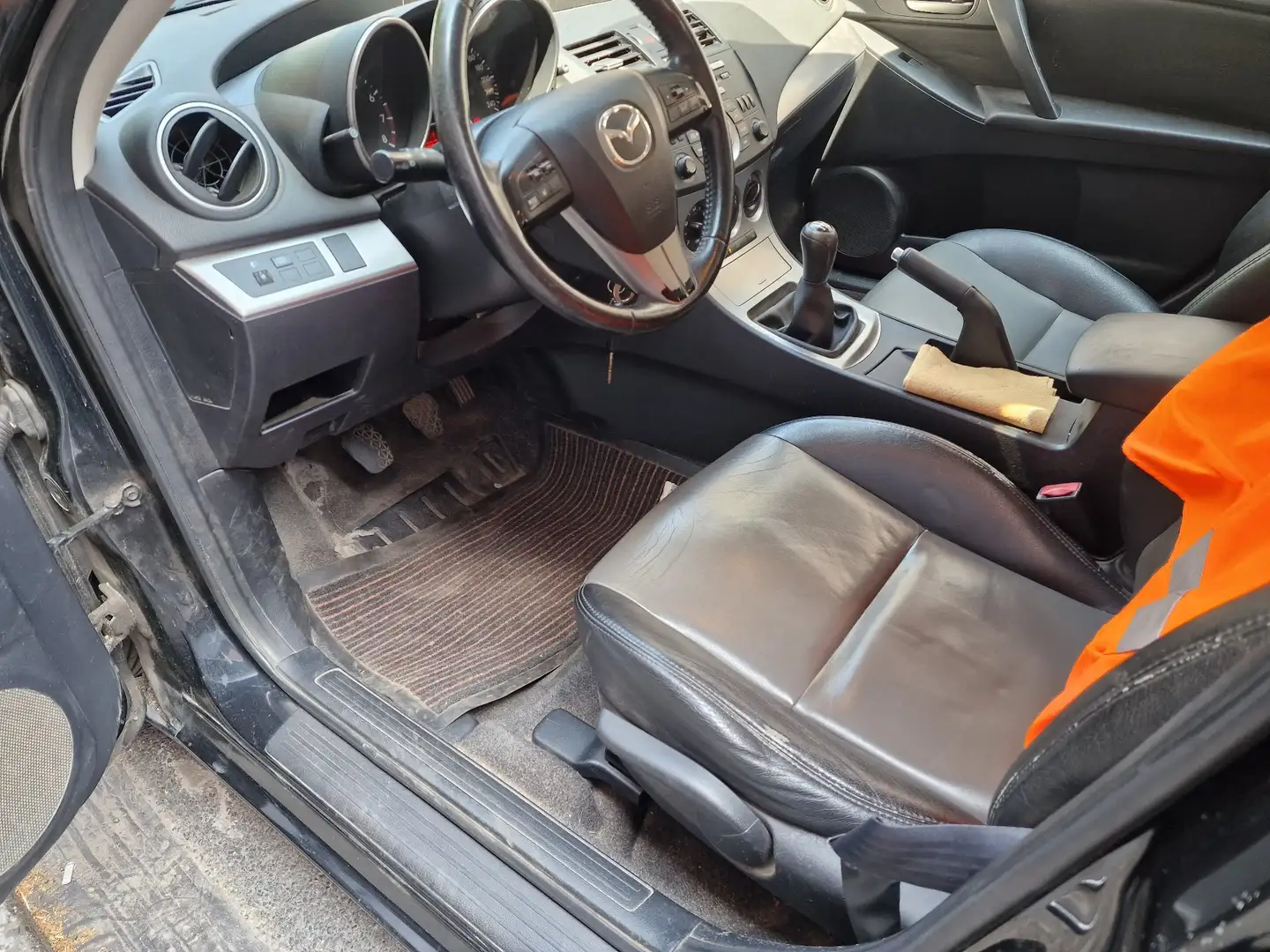 Mazda 3 1.6i Challenge - 2