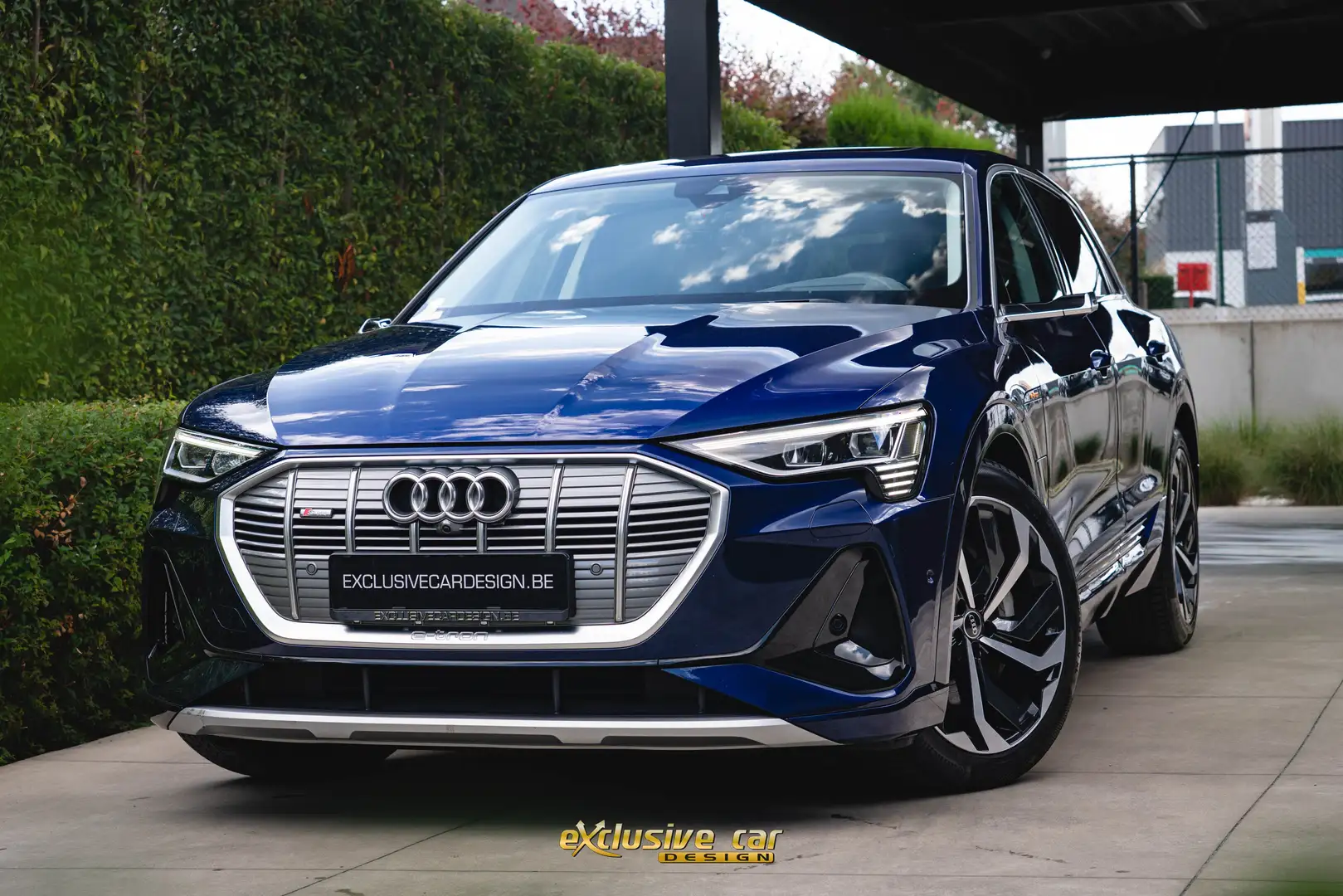 Audi e-tron 50 quattro S line /21″/Pano/Massage/HUD/Matrix/ Синій - 1