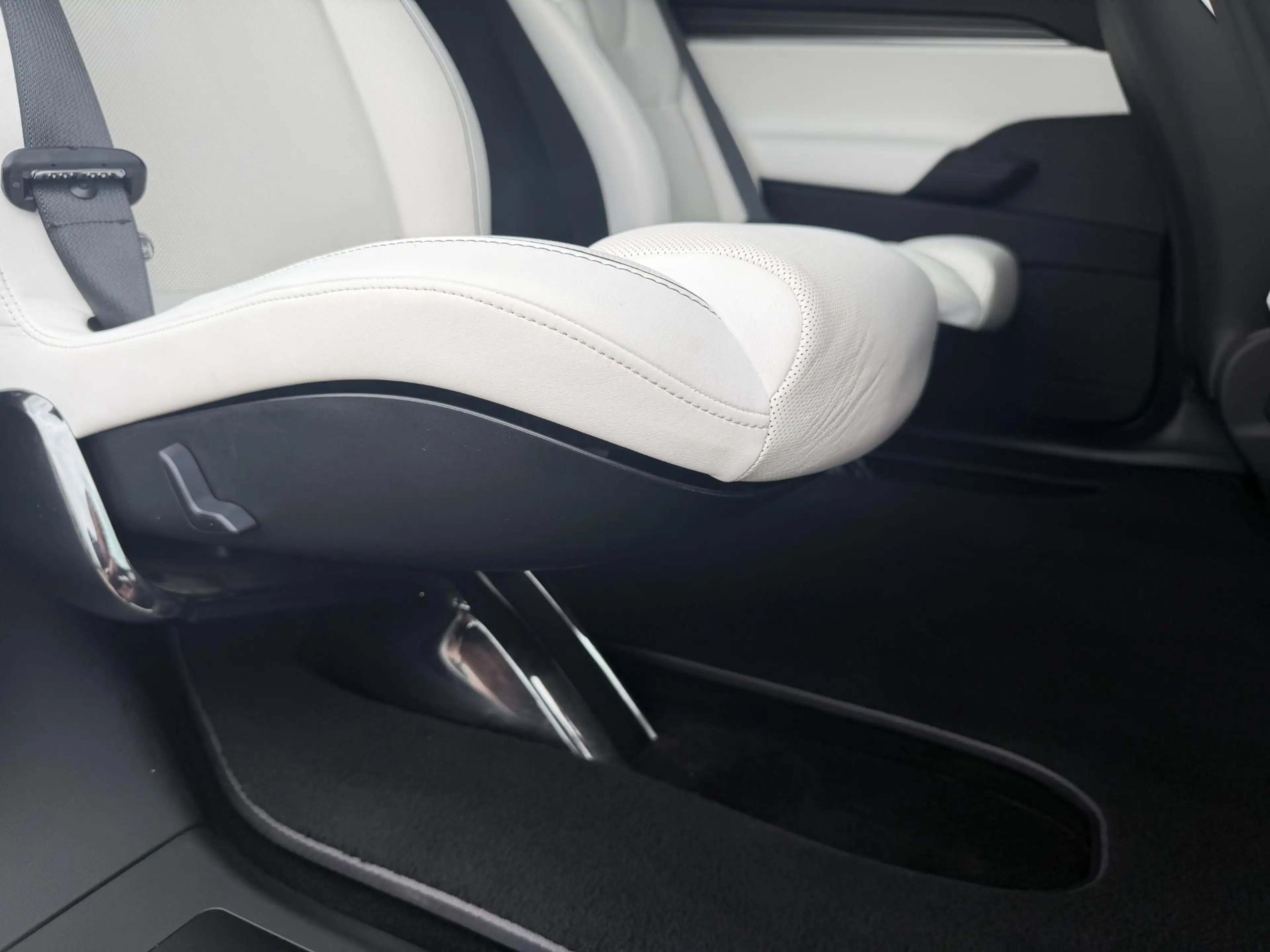 Tesla Model X Plaid AWD 6p. 100kWh 1020 PK Yoke FSD Beast — photo 24
