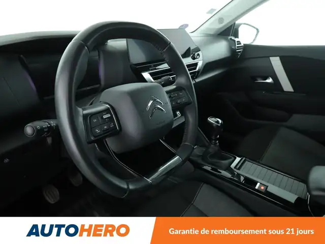 Citroen C4 view 11