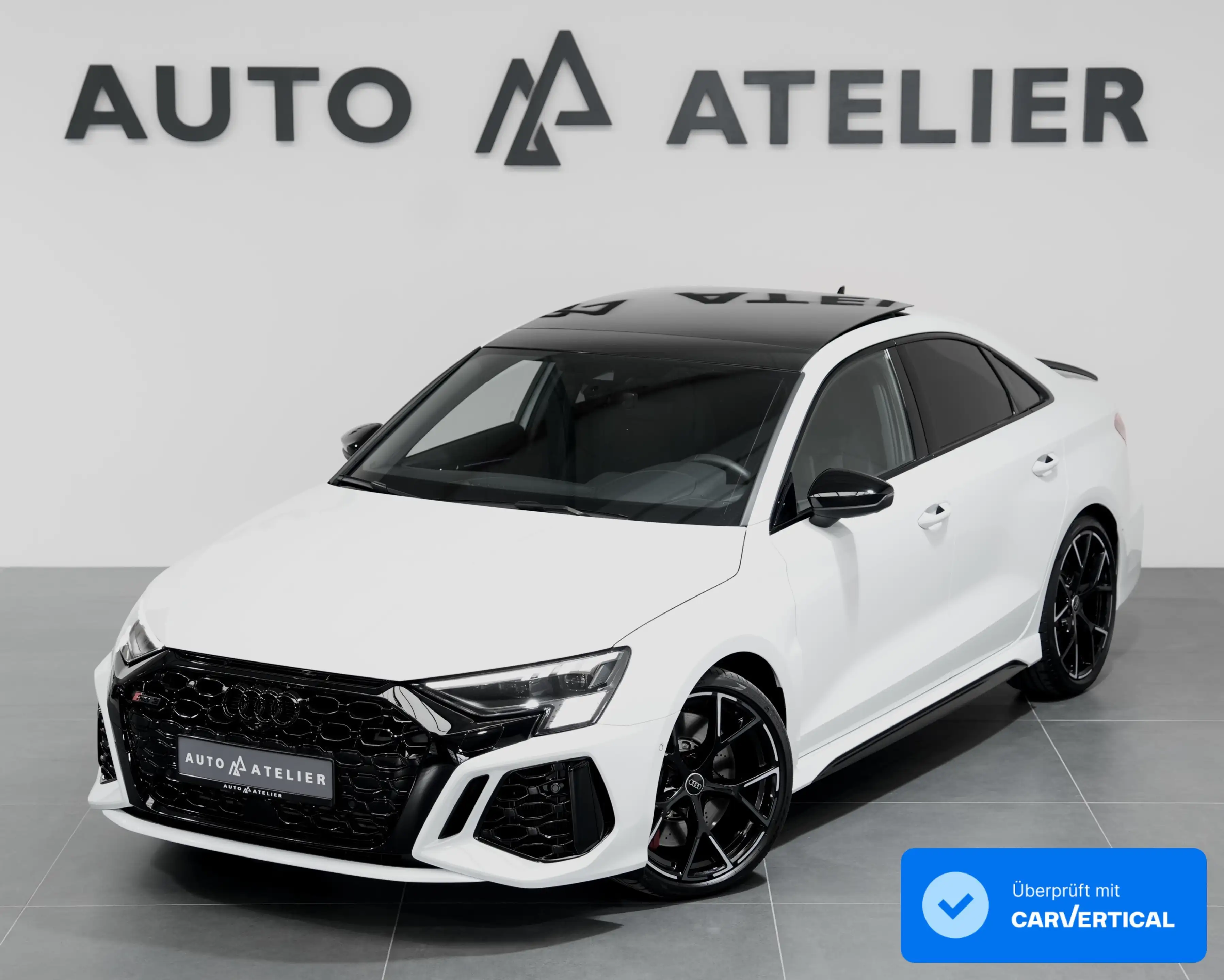 Audi RS3 2.5 quattro*2.HD*S-AGA*PANO*SCHALE*B&O*360*
