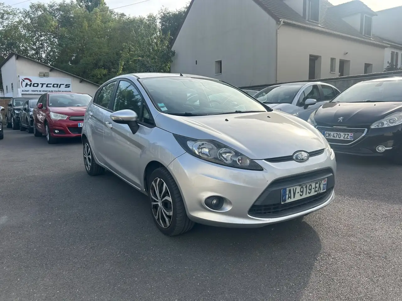 Ford Fiesta 5 portes — photo 2