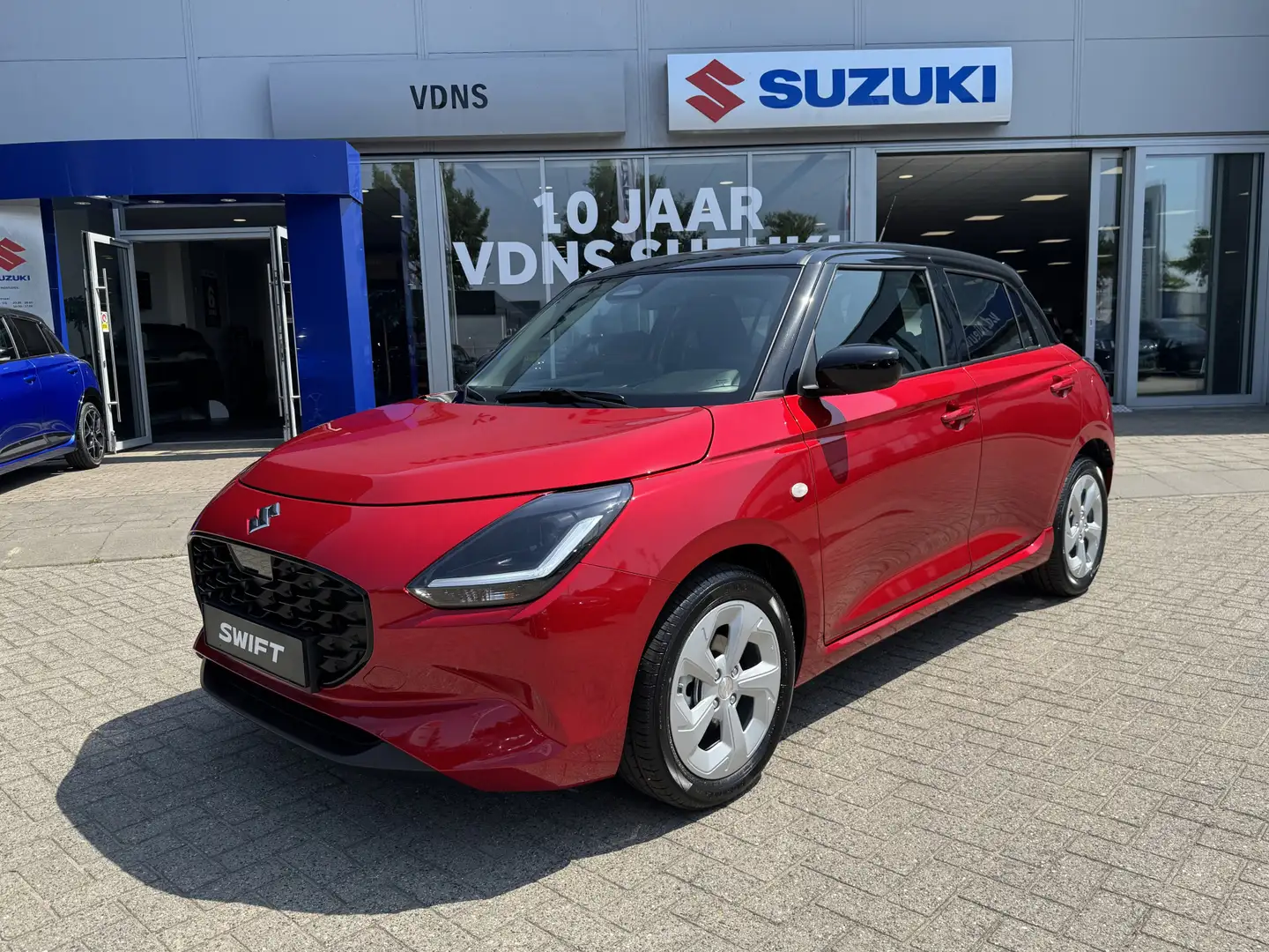 Suzuki Swift 1.2 Select Smart Hybrid CVT Automaat per direct be Rood - 1