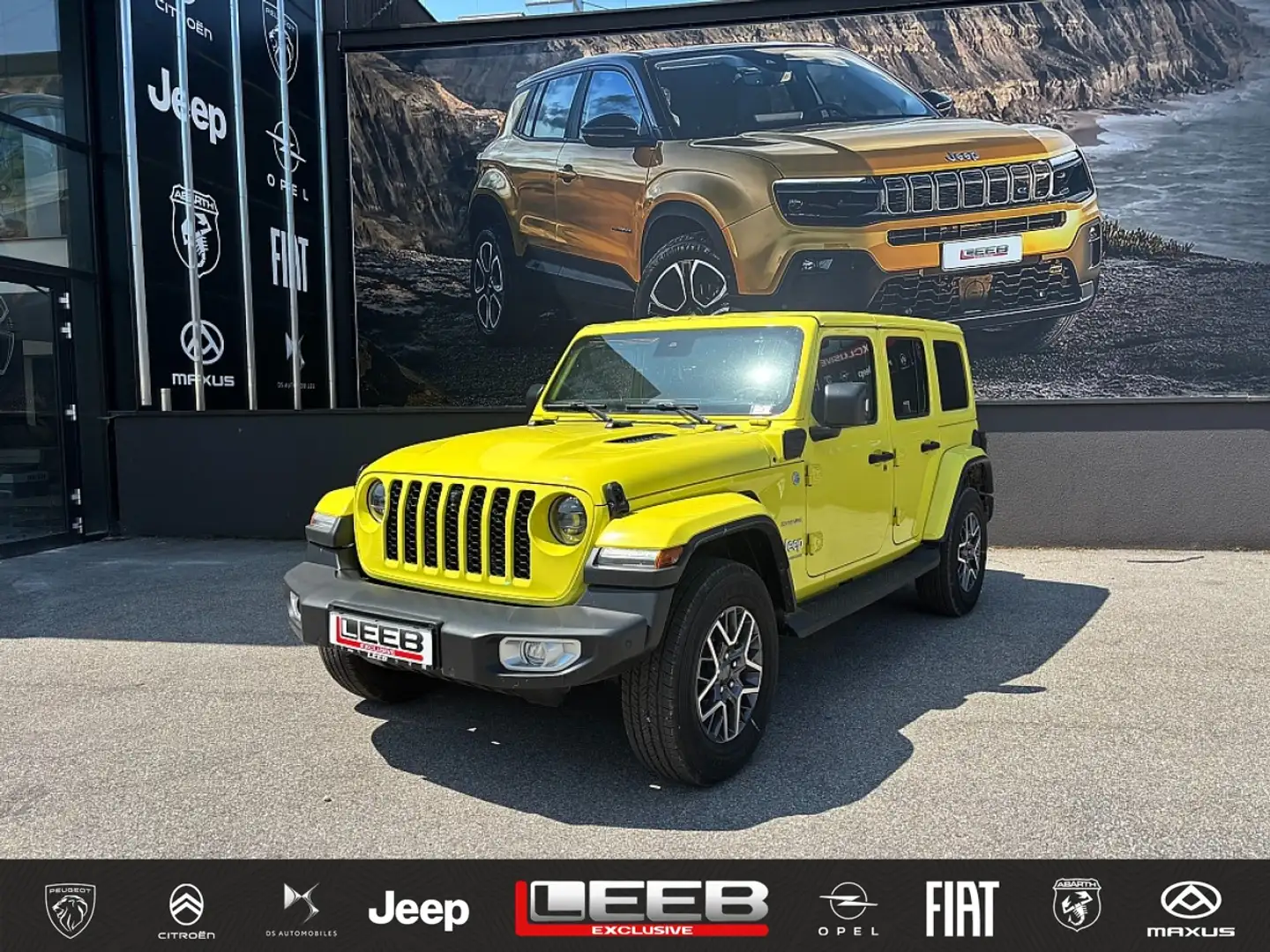 Jeep Wrangler Sahara 2.0 PHEV 380 PS AT 4xe Gelb - 1