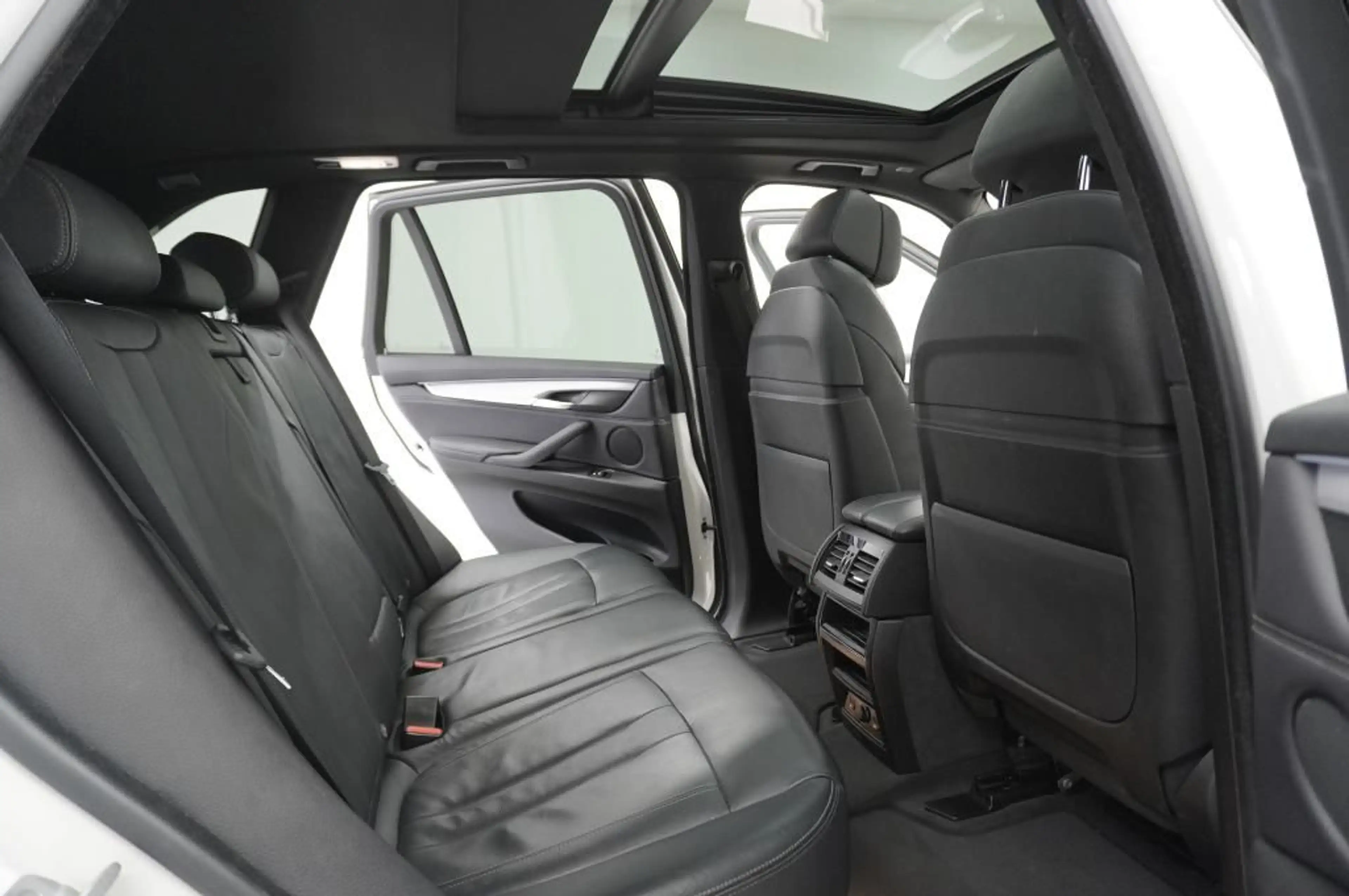 BMW X5 30d xDrive M-Sport Edition Navi/Leder/LED/360 — photo 7