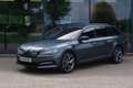 Skoda Superb Combi 1.4 TSI iV Sportline 218 PK BNS PHEV, Trekha Grijs - thumbnail 1