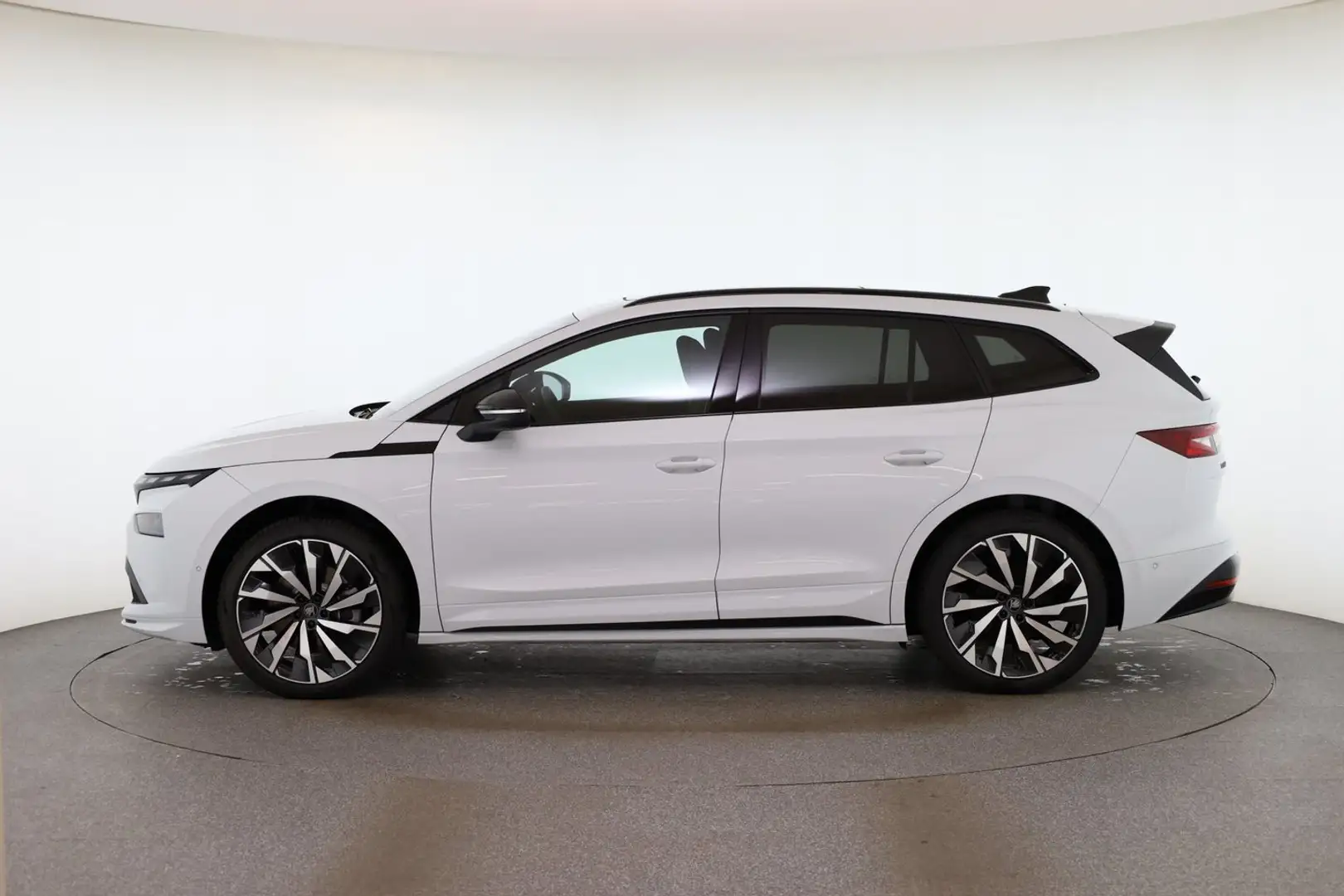 Skoda Enyaq Sportline 85x Weiß - 2