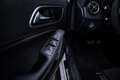 Mercedes-Benz GLA 200 Edition-1 AMG I Carplay I Trekhaak I Camera I Sfee Wit - thumbnail 38