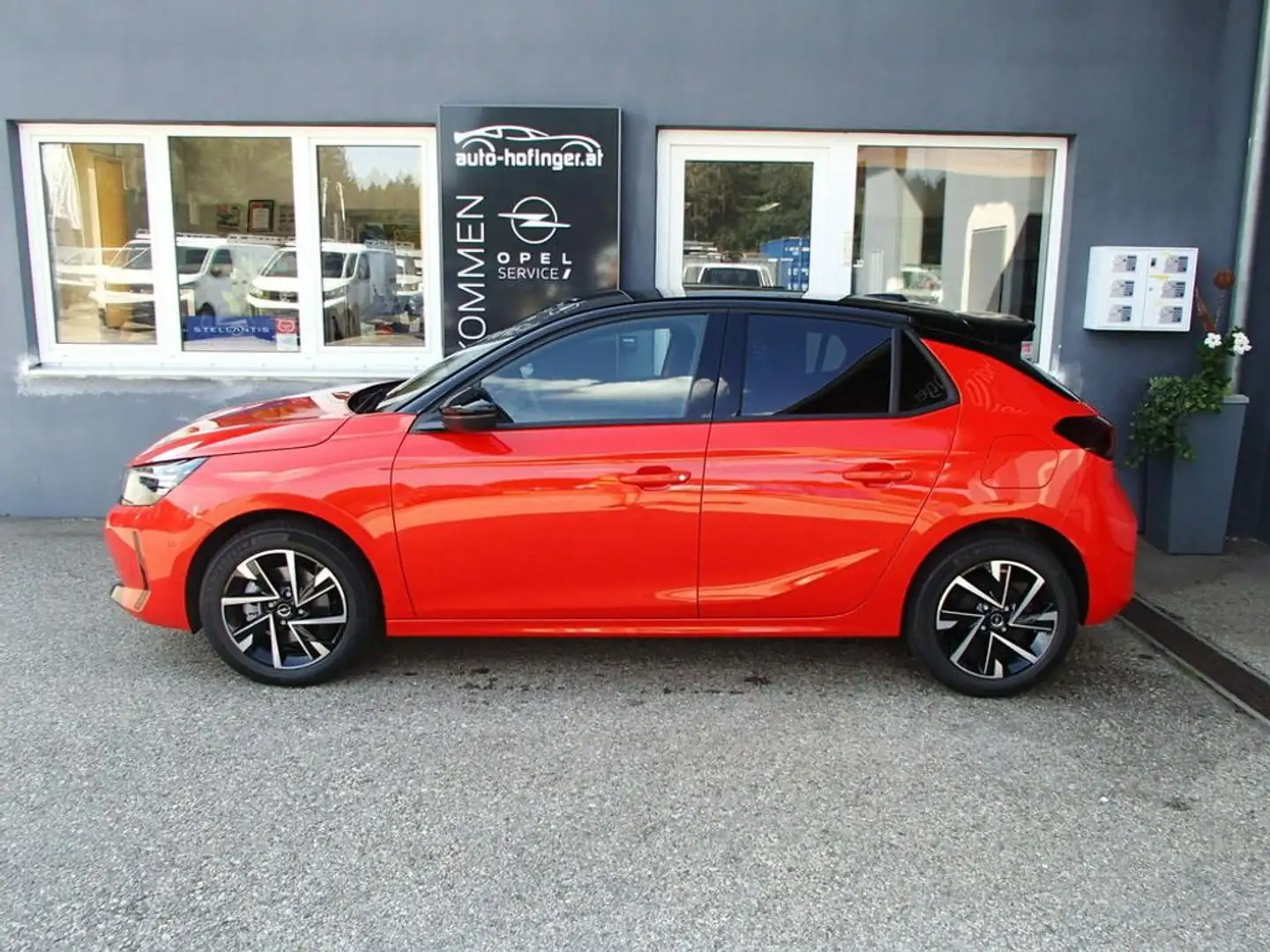 Opel Corsa YES Orange - 1