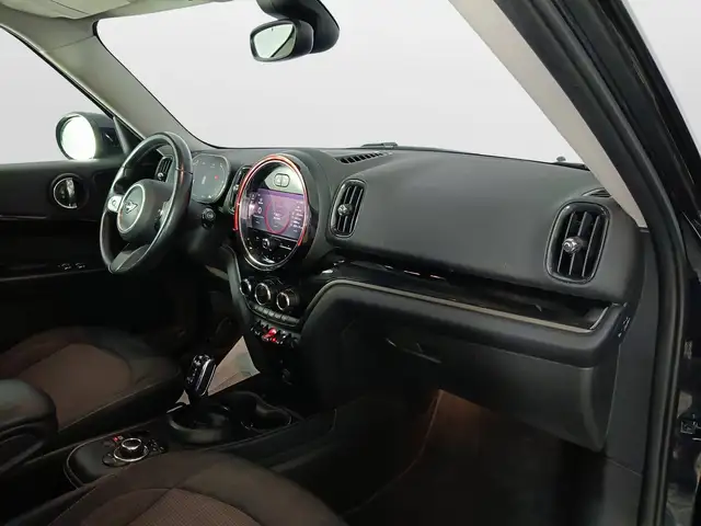 Mini Countryman view 10