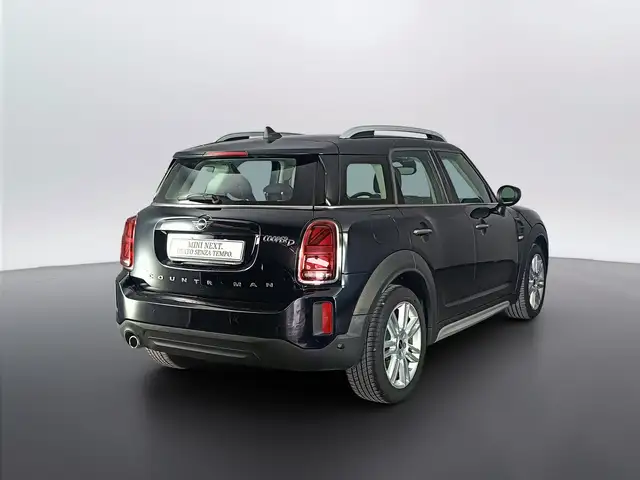 Mini Countryman view 4