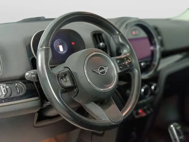 Mini Countryman view 15