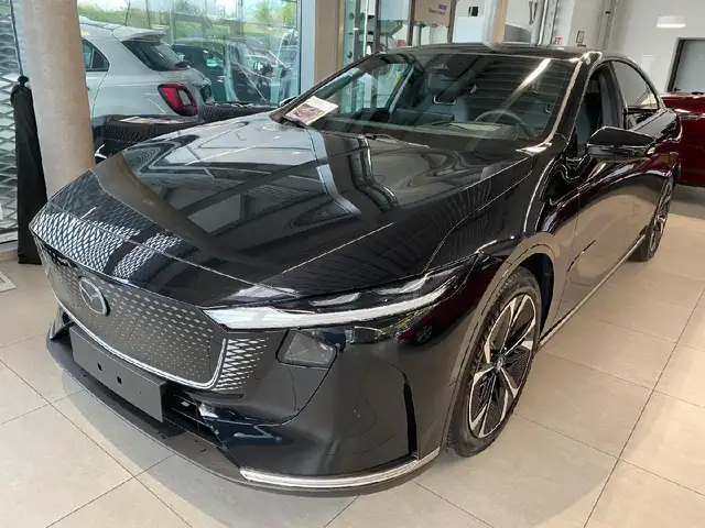 Mazda 6e 190 kW EV Takumi