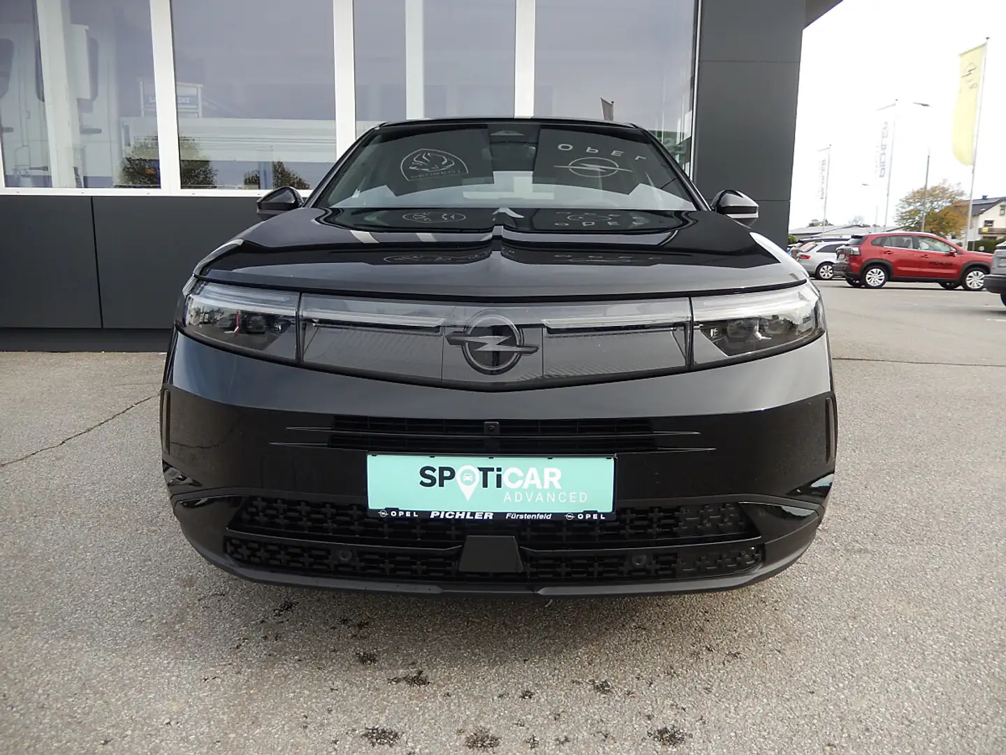 Opel Grandland 1.2 MHEV GS Aut. Schwarz - 2
